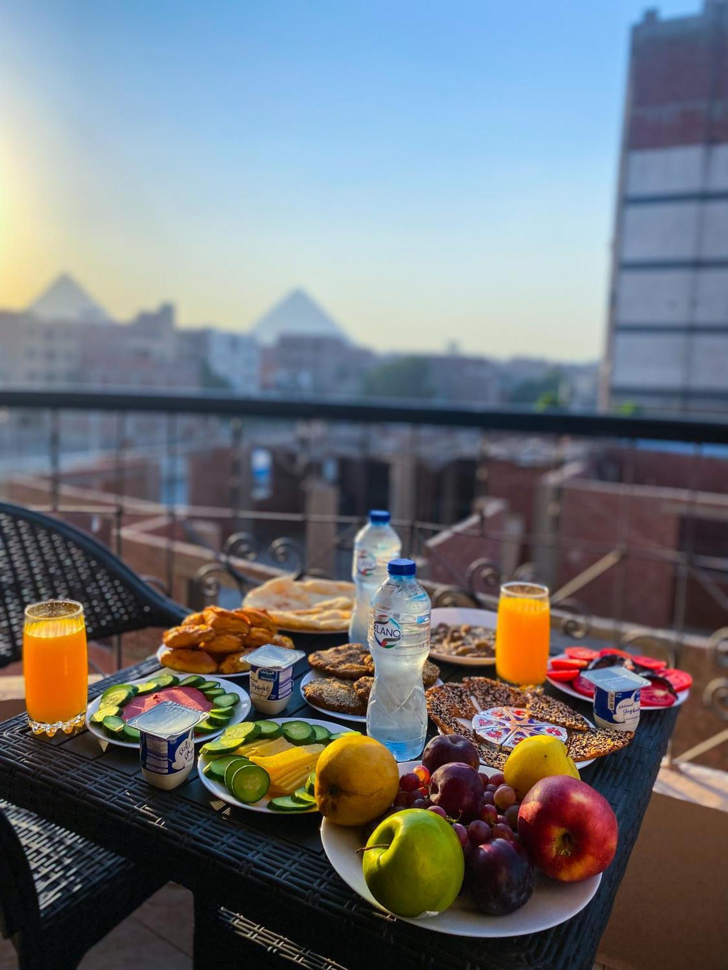 Young Pharaoh View Inn 카이로 외부 사진