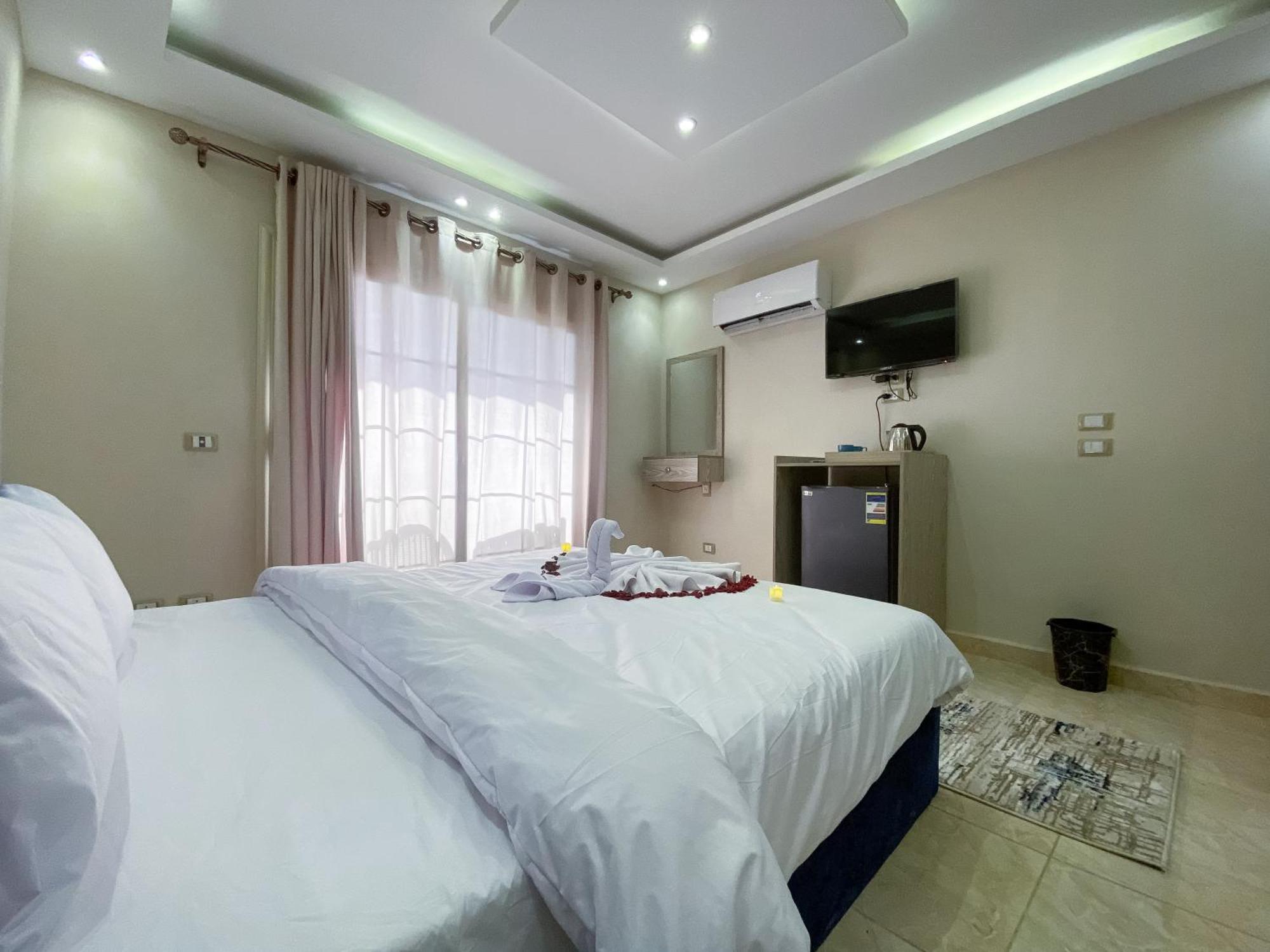 Young Pharaoh View Inn 카이로 외부 사진