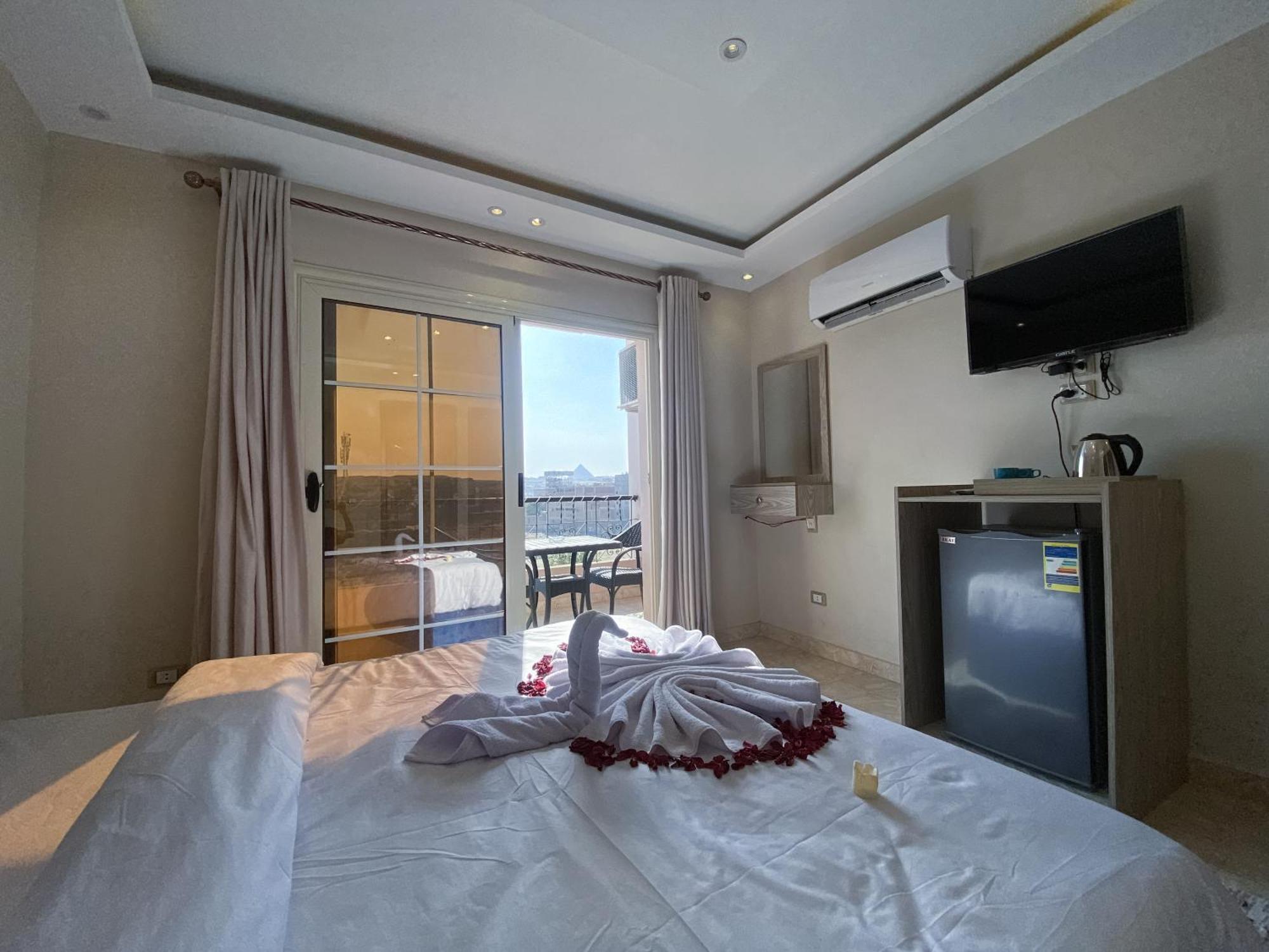 Young Pharaoh View Inn 카이로 외부 사진