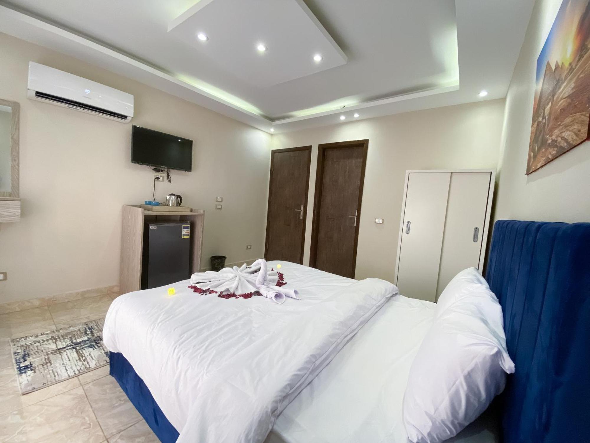 Young Pharaoh View Inn 카이로 외부 사진